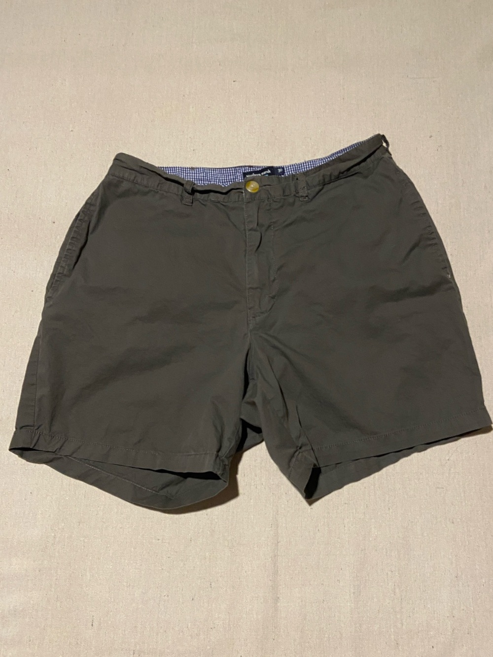 Men's Southern Marsh Grey Shorts Size 30